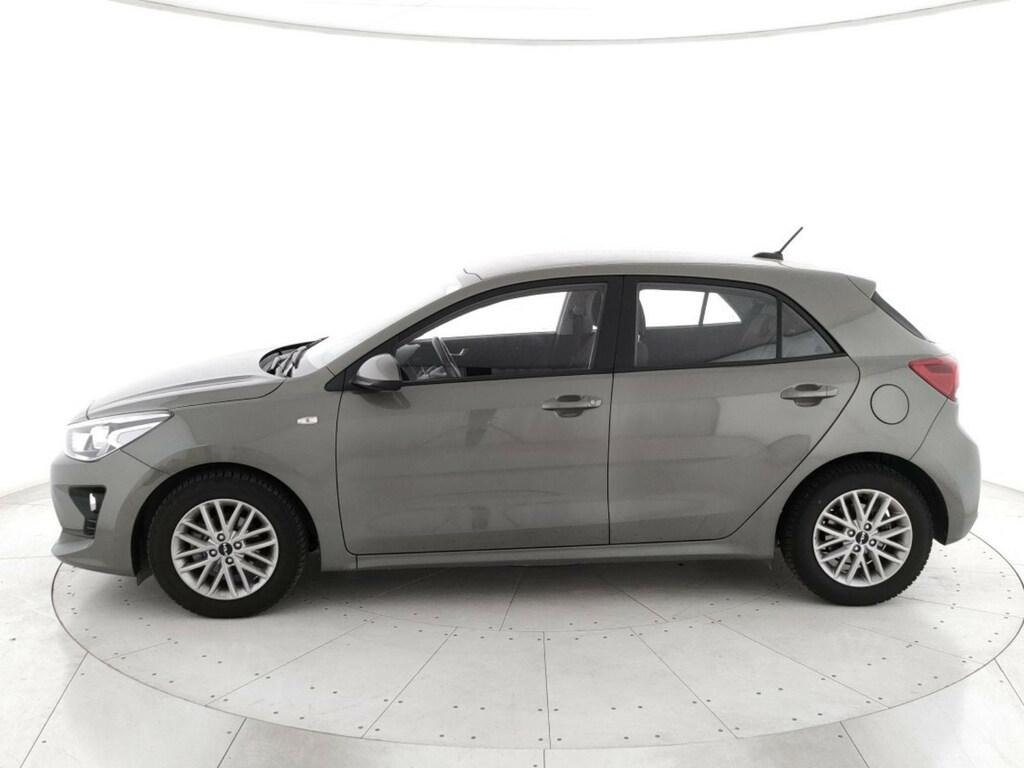 Kia Rio Style