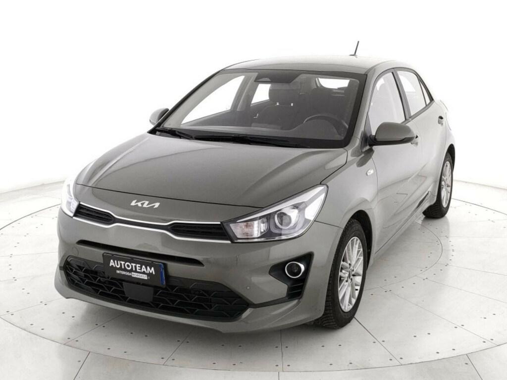 Kia Rio Style